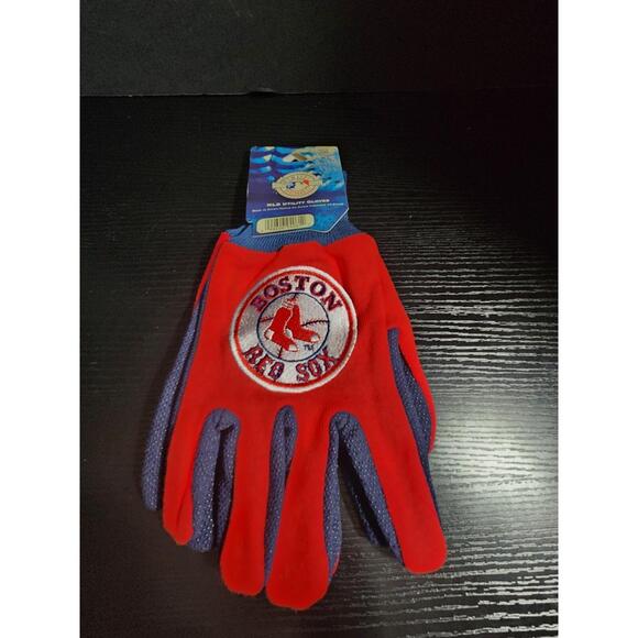 Forever Collectibles Other - Boston Red Sox MLB Sporty Utility work gloves NEW Red Blue‎